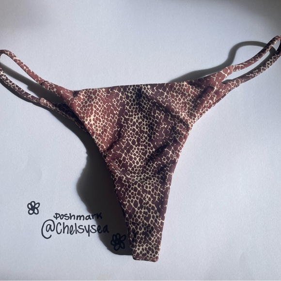 Benoa Swim Luna Bottom in Bruna Print Size Petite - Picture 3 of 7